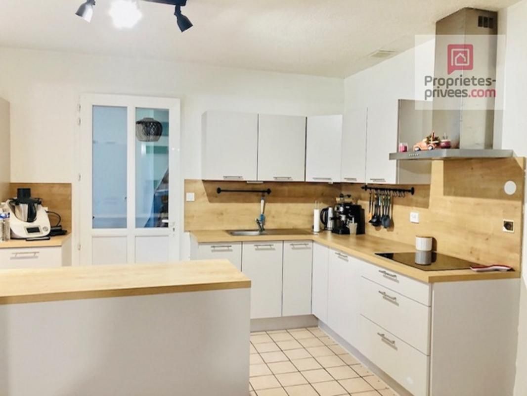 Maison - 5 pièces - 190 m2