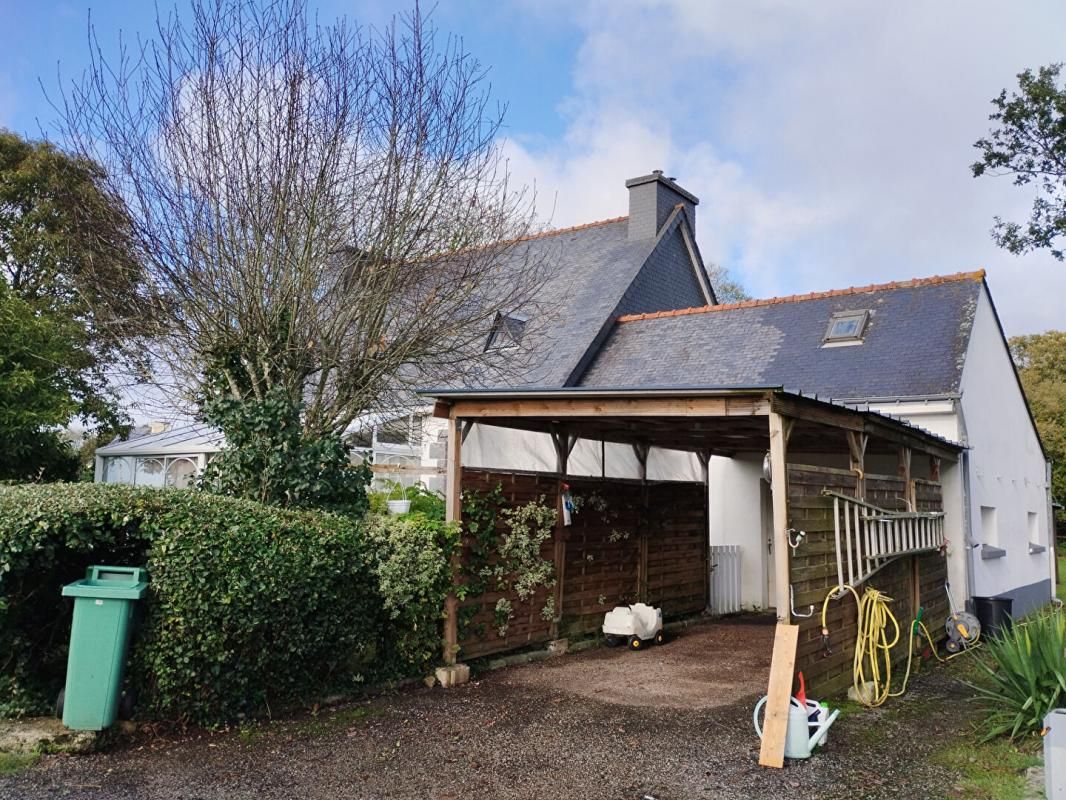 GUISCRIFF Maison Guiscriff 7 pièce(s) 130 m2 2