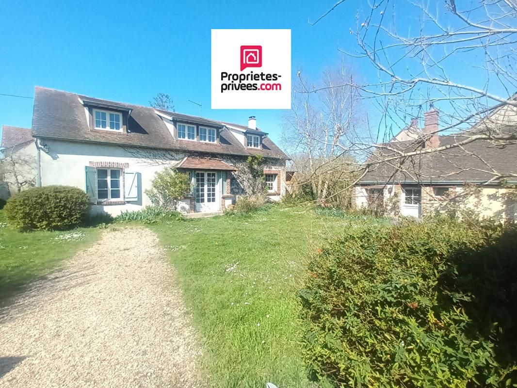 VERNOUILLET Maison de campagne avec maison d'amis sur un secteur prisé. A 3 minutes de Dreux et des commerces 1