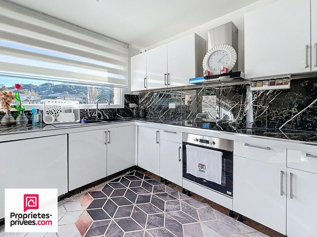 GINASSERVIS Ginasservis villa T4 sur 414 m² clos 2