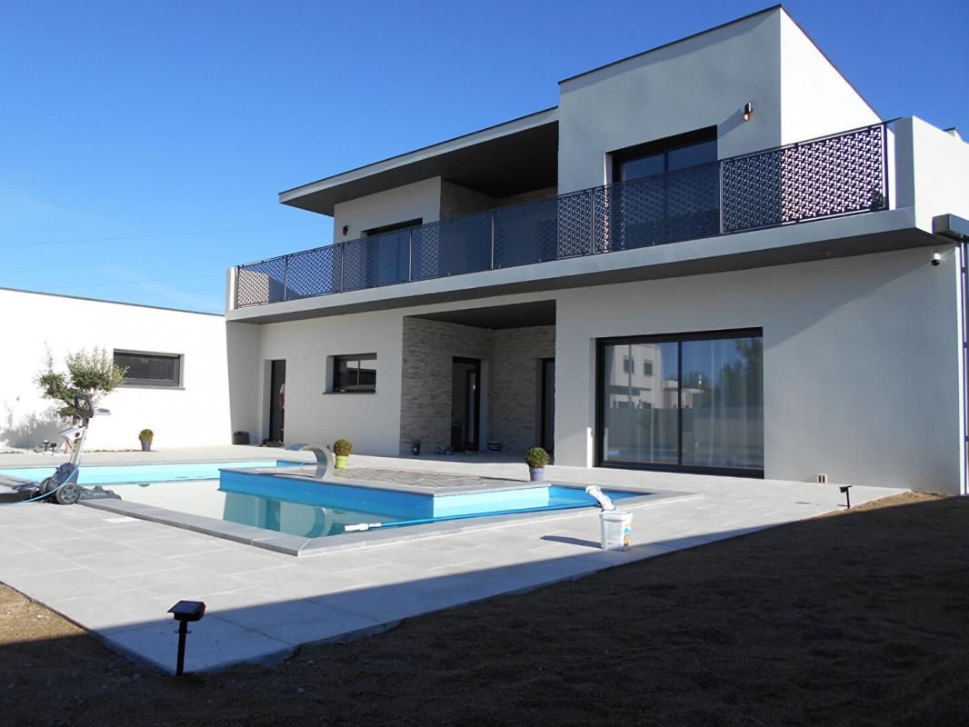 NARBONNE Villa Narbonne 5 pièce(s) 160 m2 2