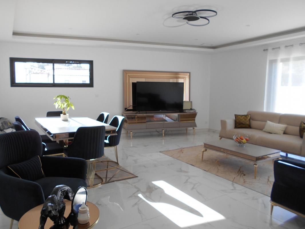 NARBONNE Villa Narbonne 5 pièce(s) 160 m2 3