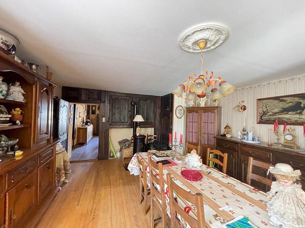 DARNEY Maison 5 pièce(s) 182 m2 4