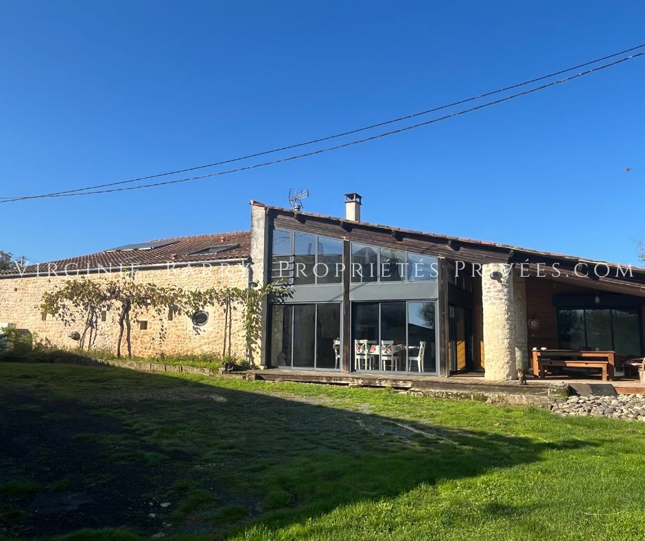 SAINT-AGNANT BELLE PROPRIETE AVEC GITE A 15 MINUTES DE ROCHEFORT 2
