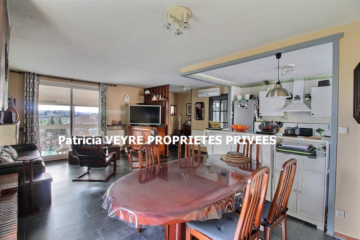 SAINT-ETIENNE SAINT-ETIENNE St Jean Bonnefond, Terrenoire. Maison 101 m² habitables 4 chambres sous-sol et jardin de 452 m² 4