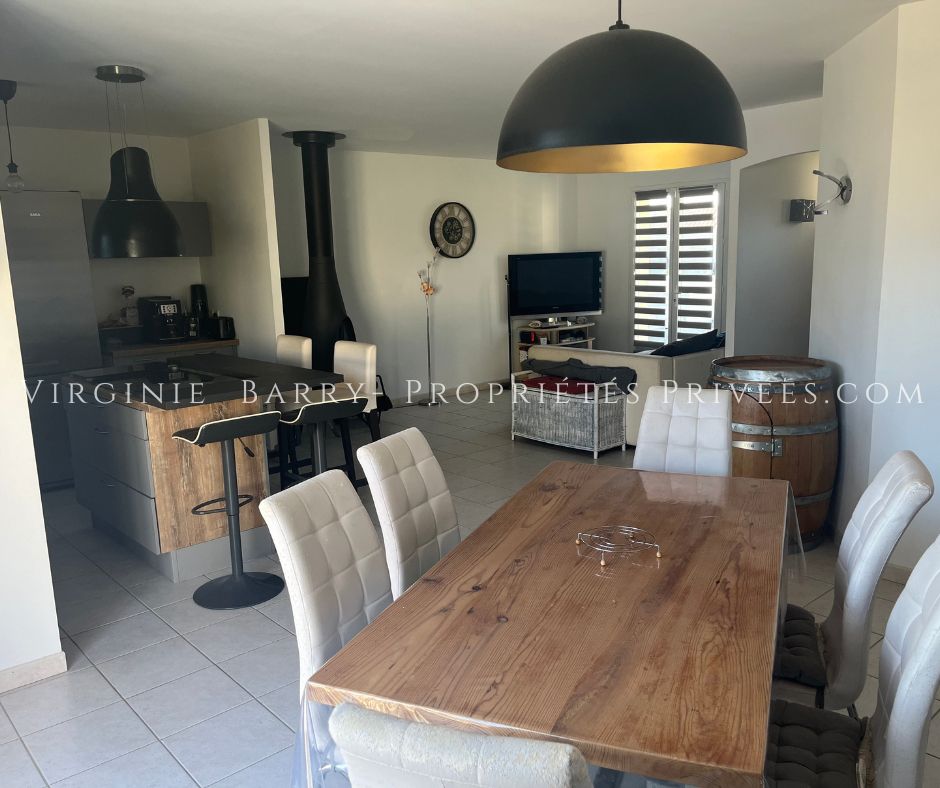 SOUBISE MAISON 4 CHAMBRES DE PLAIN PIED SUR 720 M² DE TERRAIN AVEC PISCINE 2