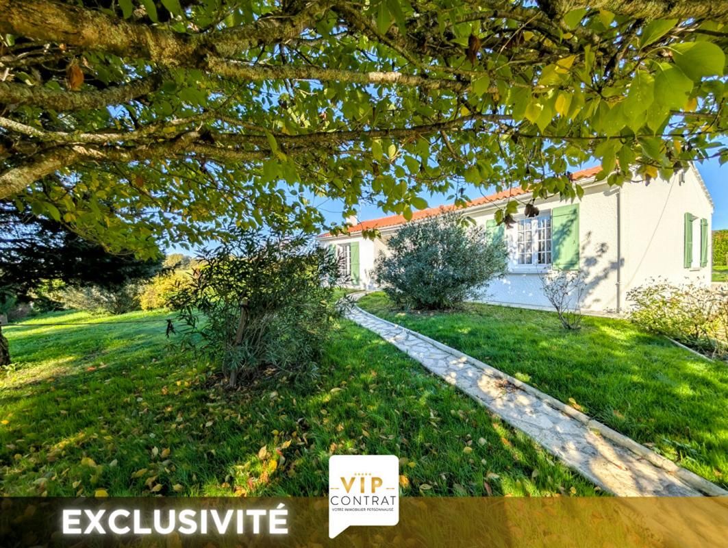 SAINT-GERMAIN-DE-LUSIGNAN GARANTIE PROTEC+ 12 MOIS OFFERTE ! Maison de plain-pied avec jardin arboré 3