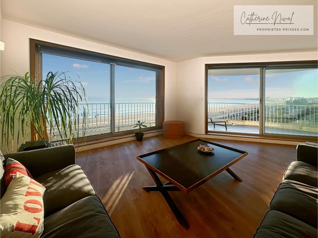 Appartement traversant  110 m2, vue imprenable sur la baie de La Baule