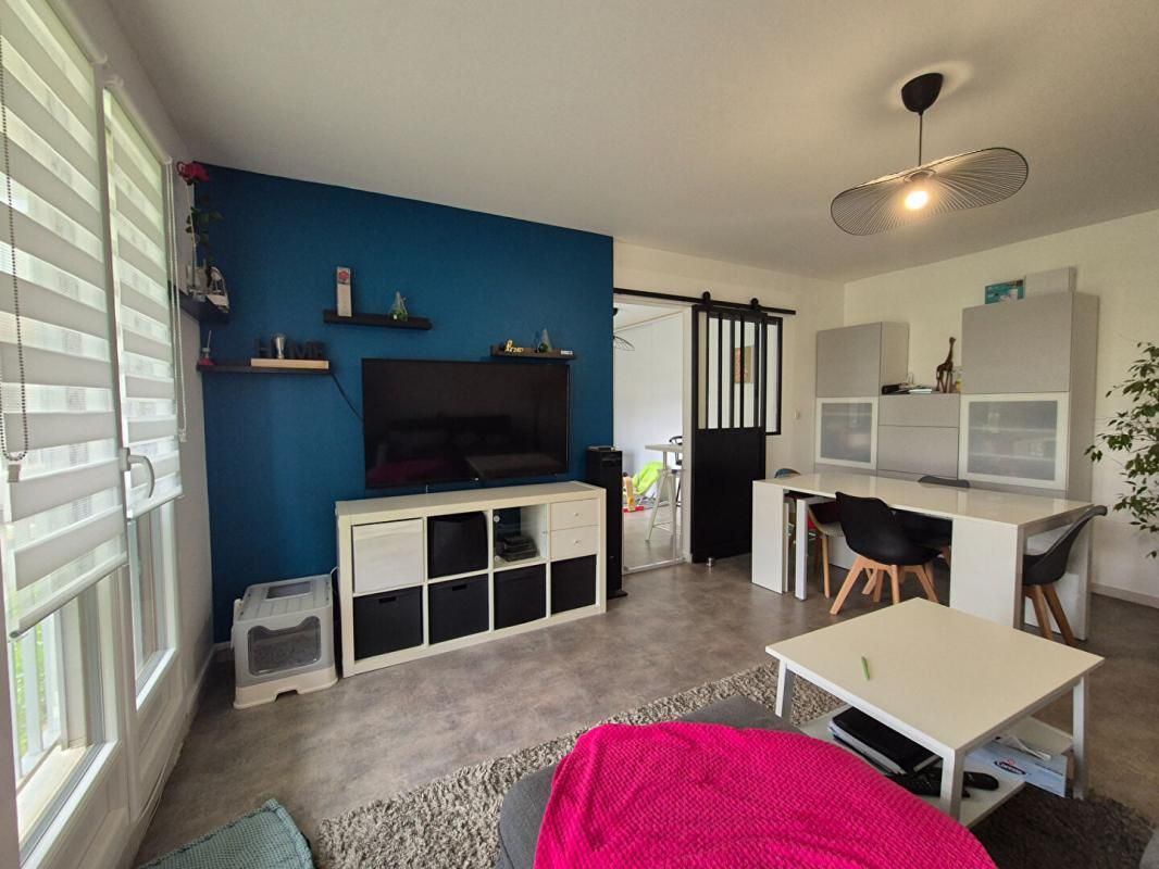 JOUE-LES-TOURS Appartement Joue Les Tours 4 pièces 77 m2 3