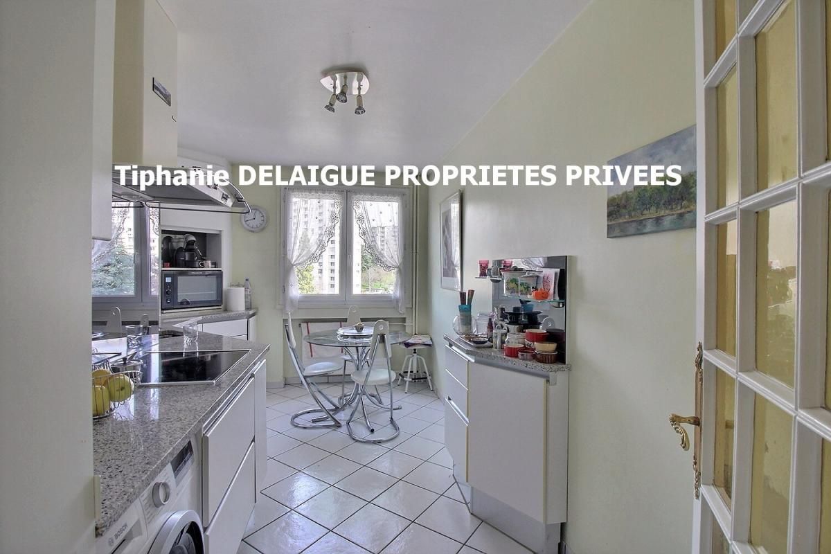SAINT-ETIENNE Saint Etienne Cours Fauriel appartement 78.41 m² habitables 2 chambres GARAGE CAVE 2