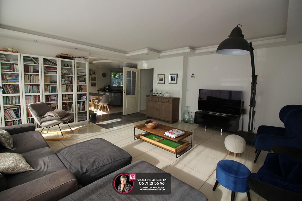 CHAMBERY Maison  familiale La Ravoire 9 pièce(s)  238 m2 4