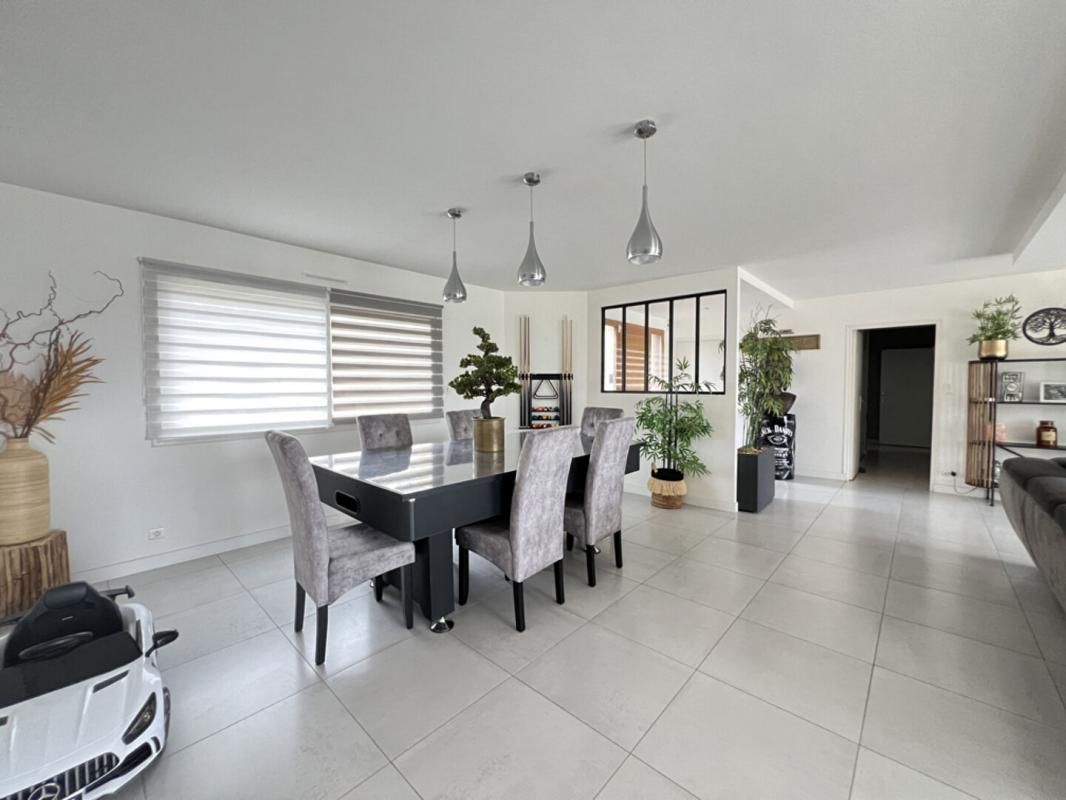 CHOLET Maison Cholet 299 m2 4