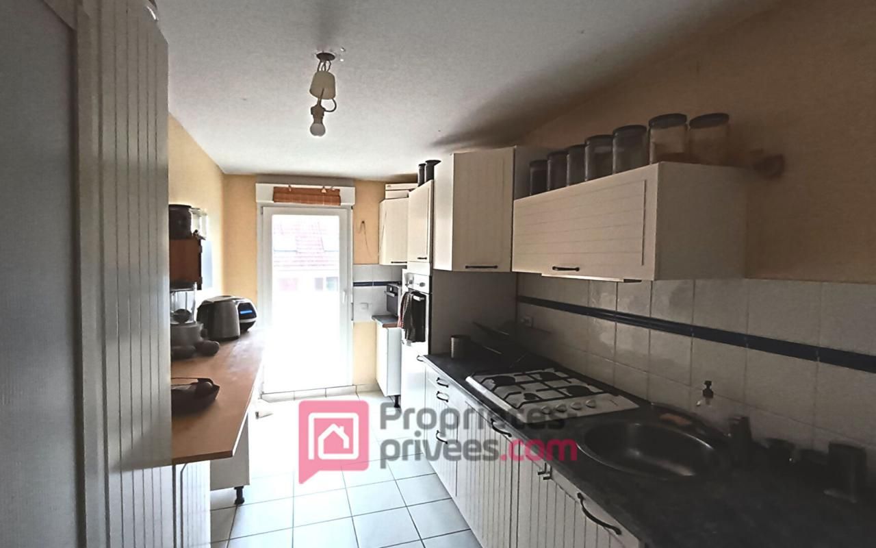 LAMPERTHEIM Appartement loué,  4 pièces avec garage et parking 2