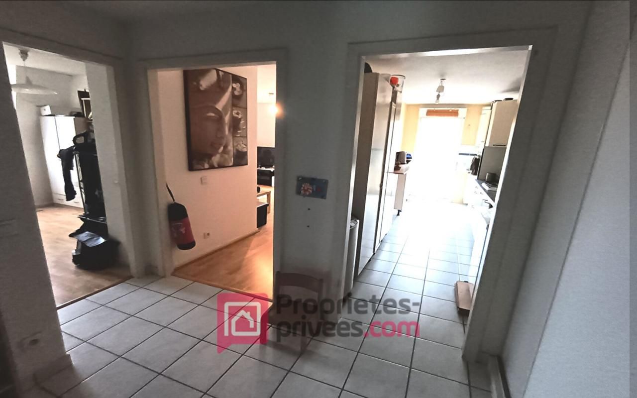 LAMPERTHEIM Appartement loué,  4 pièces avec garage et parking 3