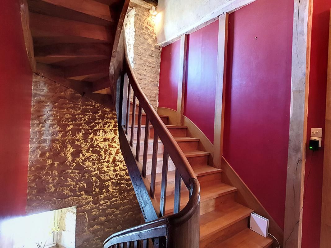 Maison 10 pièce(s) 340 m2