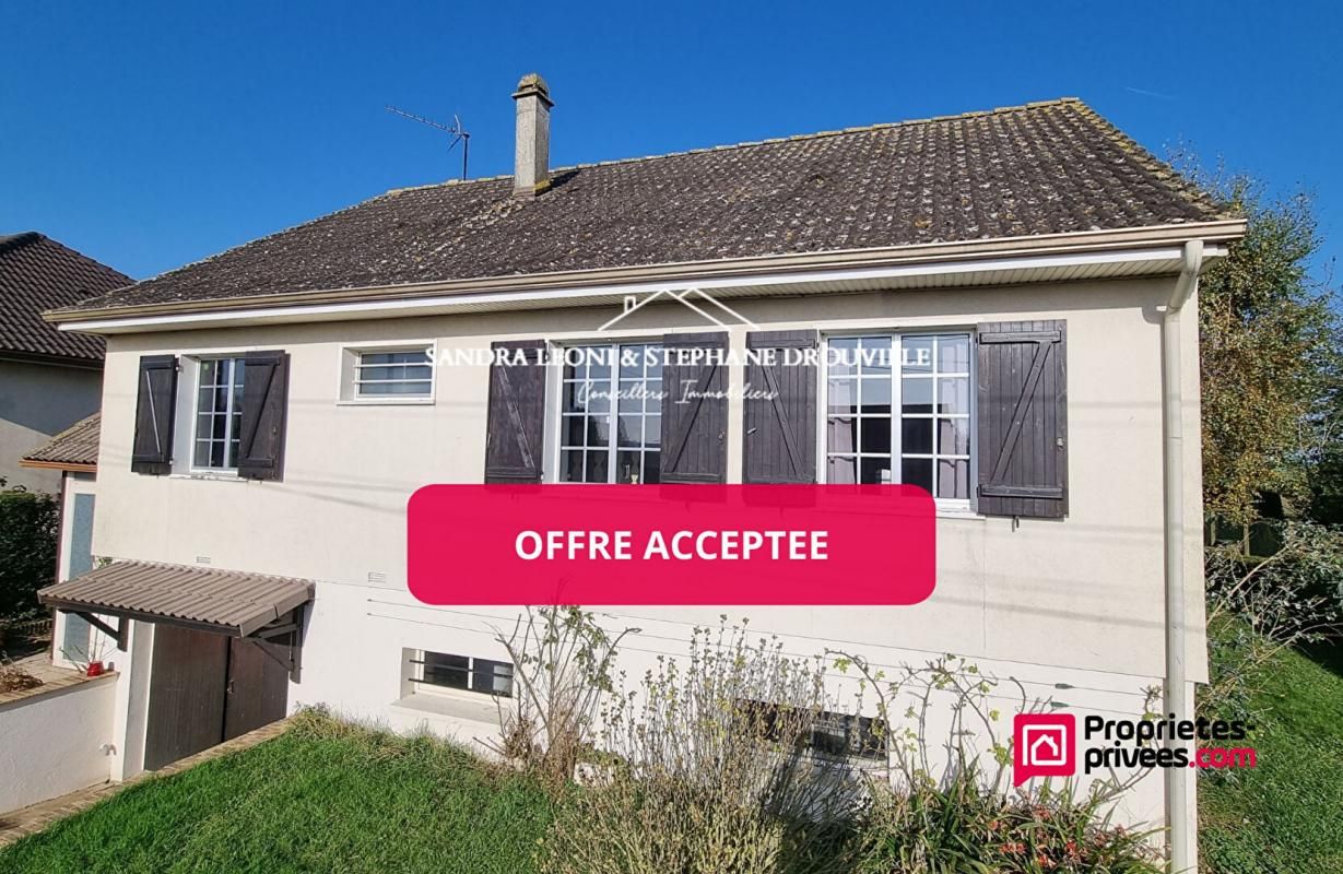 JOUY - LEVES. Charmante maison de 90 m², 5 pièces