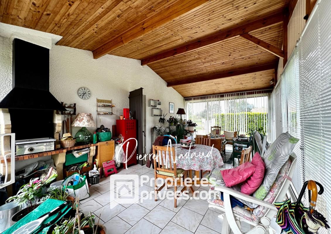 VAYRES Maison à Izon, Proche du Port de Saint-Pardon 4