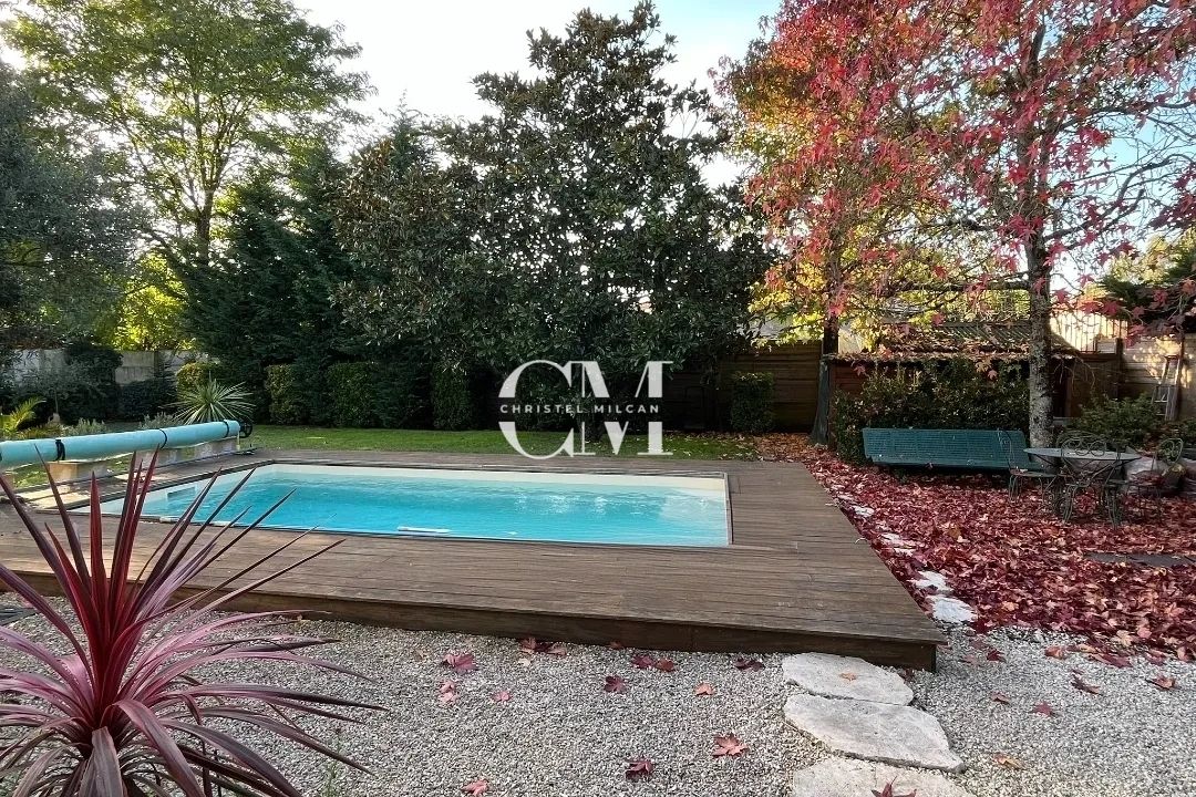 MERIGNAC Maison Mérignac Capeyron Caudéran BHNS 192m² parcelle de 1000m² 4