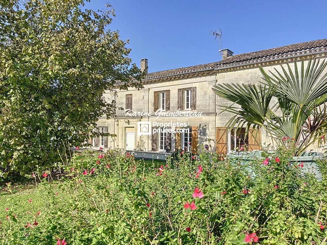 ABZAC Maison en pierre avec jardin + rentabilité commerciale 3