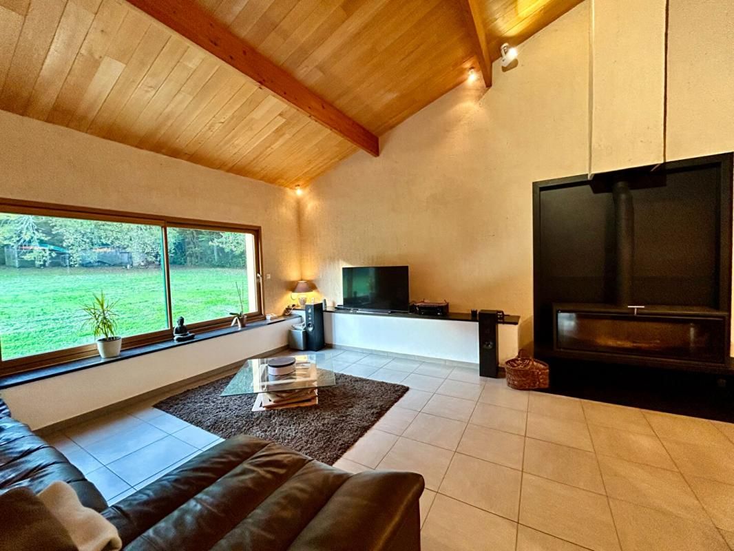 BEAURONNE A vendre, superbe maison de plain-pied à BEAURONNE 24400 3