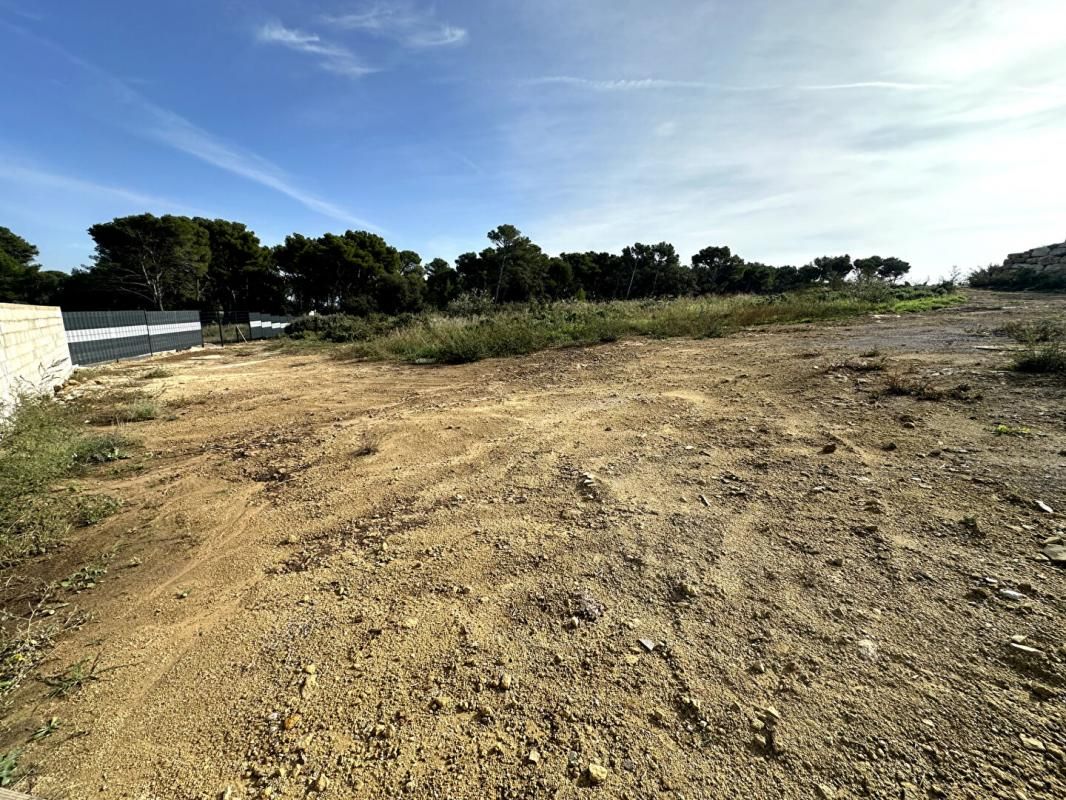 ISTRES Terrain à bâtir de 2199m² - Le Deven 1