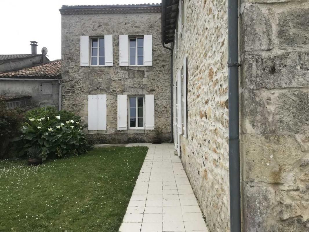 LESPARRE-MEDOC Belle propriété familiale et/ou maison d'hôtes 4