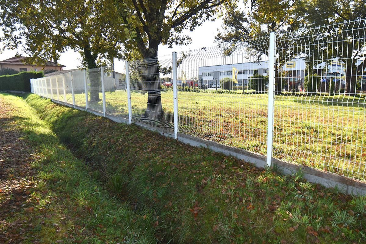 MONTAUBAN 82000, Montauban Terrain constructible pour commerces, hôtellerie ou habitations à haute densité pde 1835 m2 2