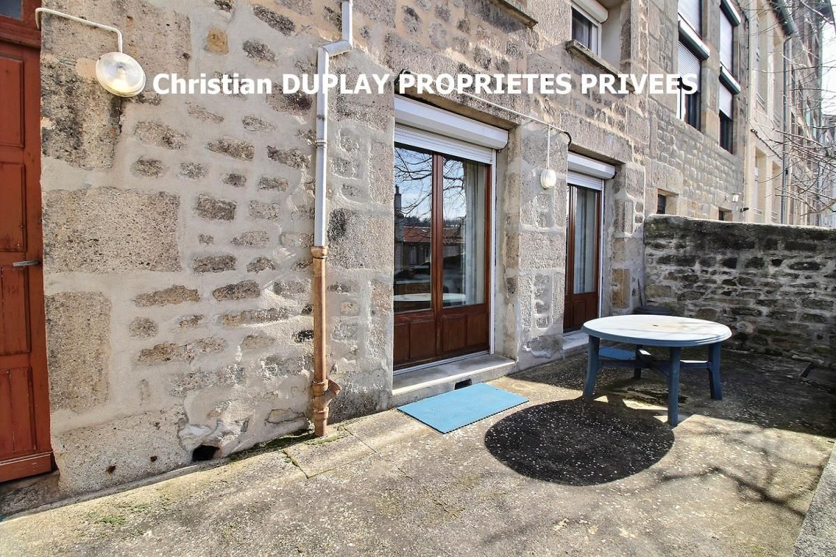 SAINT-ETIENNE Saint Etienne 42000 Secteur Sainte Barbe appartement 121m² 6 chambres, garage, cave 1