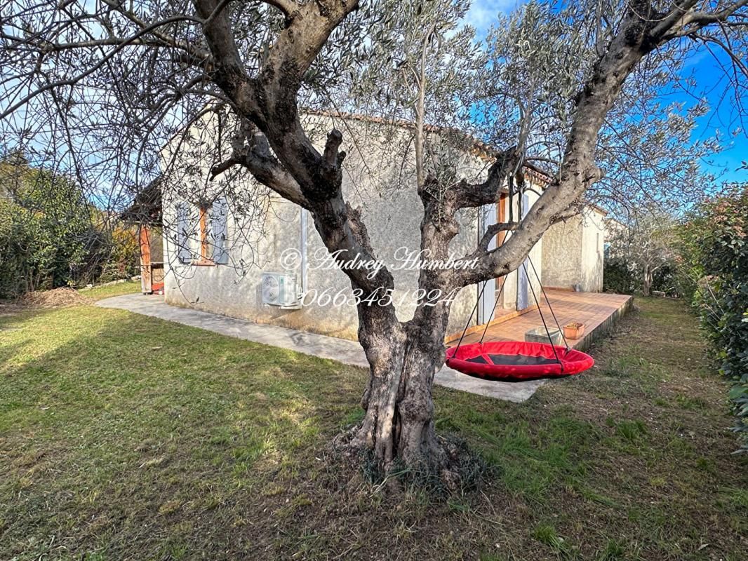 EXCLUSIVITE , MANOSQUE, Jolie MAISON DE PLAIN PIED, 86.21 m² avec jardin clos et arboré