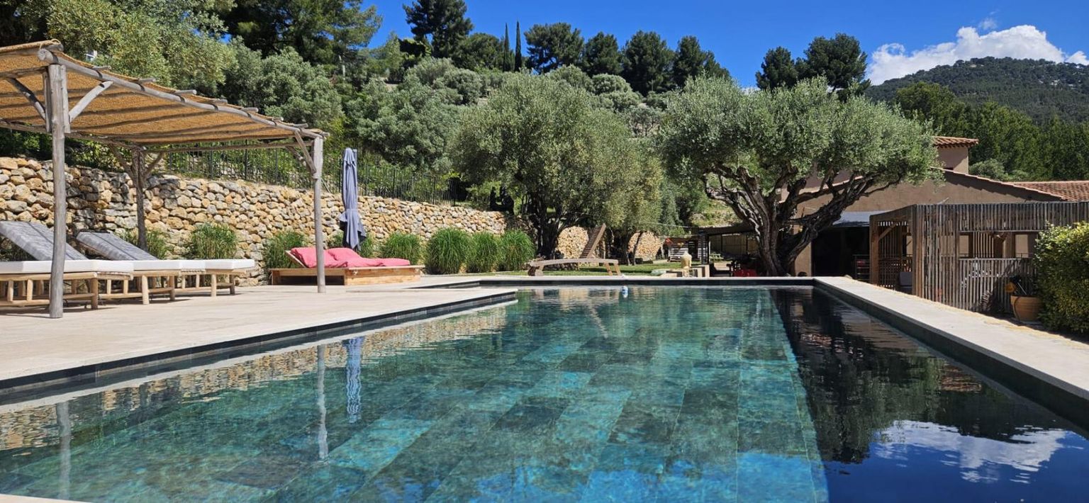 SANARY-SUR-MER VILLA Sanary Sur Mer 230 m2 2