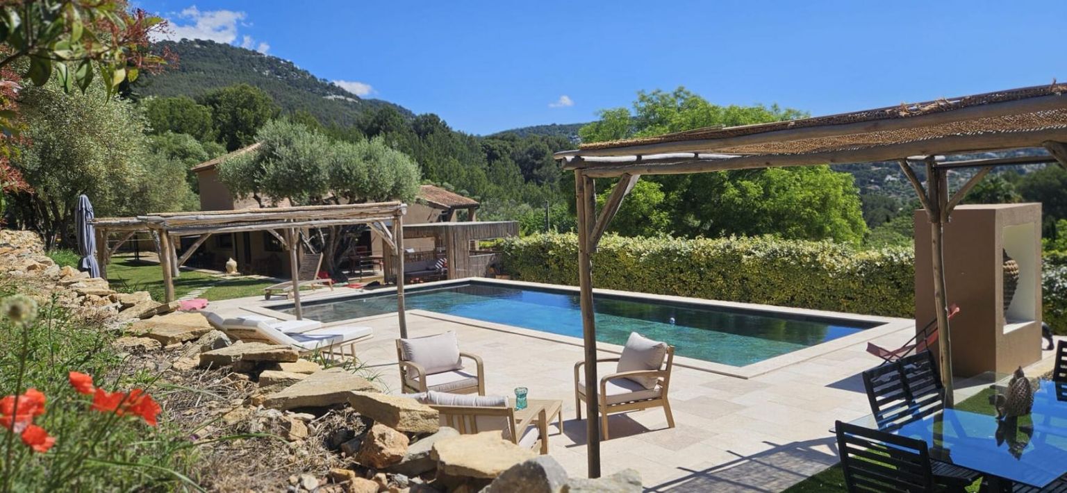 SANARY-SUR-MER VILLA Sanary Sur Mer 230 m2 3