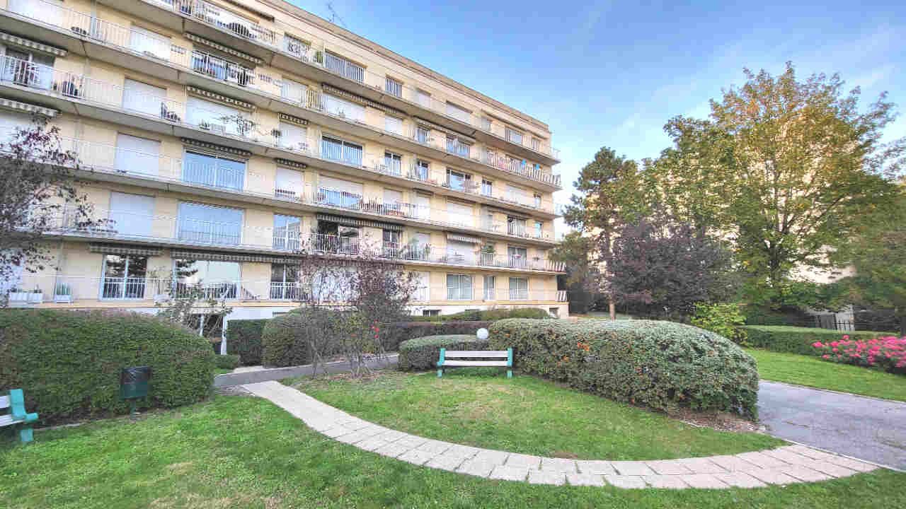 VERSAILLES Appartement 7 pièces 162m² calme balcon sud - gare de Montreuil 4