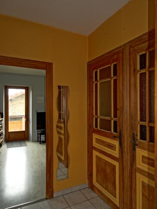 ESTIVAREILLES ESTIVAREILLES 42380 Belle Maison en pierre en plein centre du bourg 4 chambres, dépôt  de 128 m² et 400m² de terrain plat 3