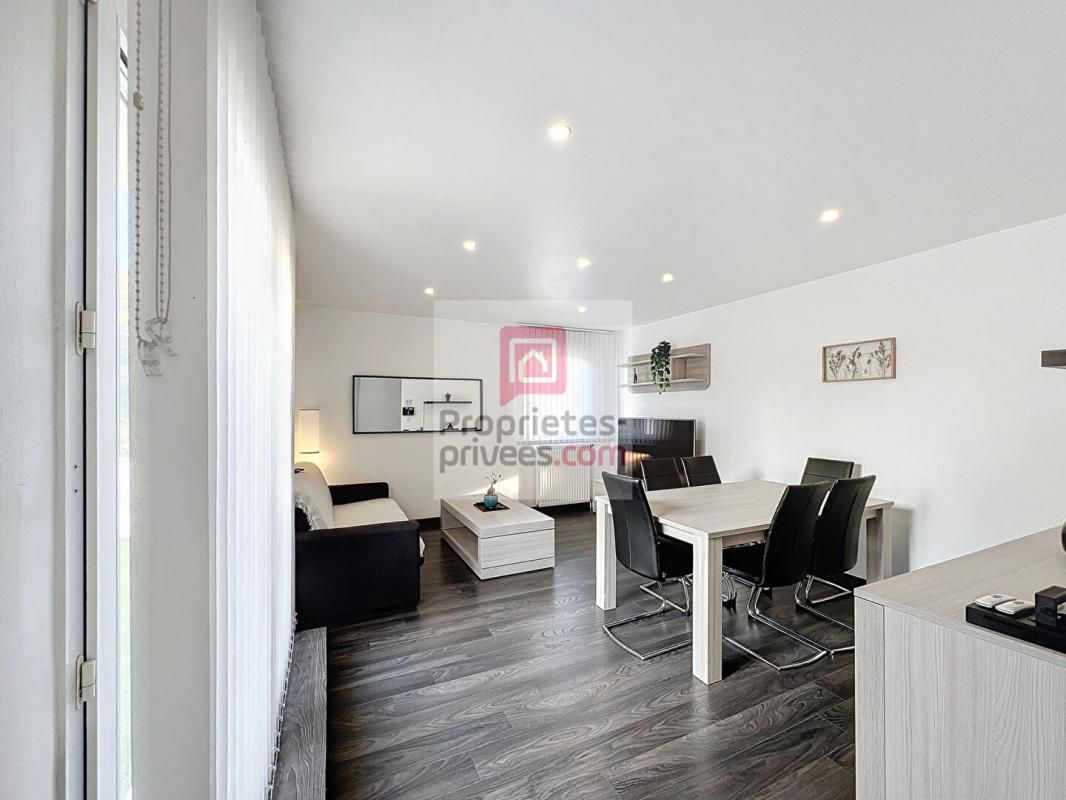 ELANCOURT Appartement 2 pièces avec garage 3