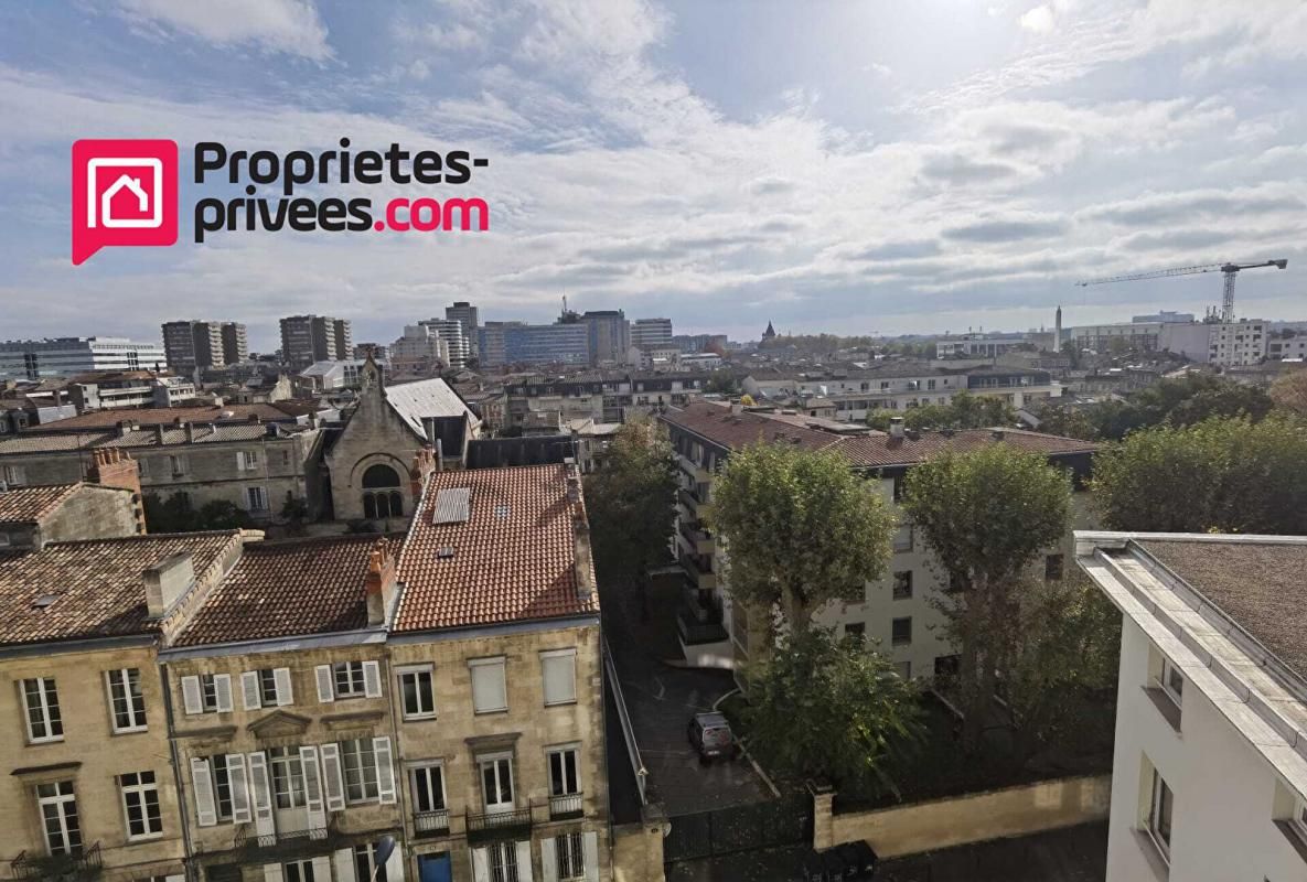 BORDEAUX Appartement dernier étage vue Basilique St Seurin / Bordeaux 4 pièce(s) 3