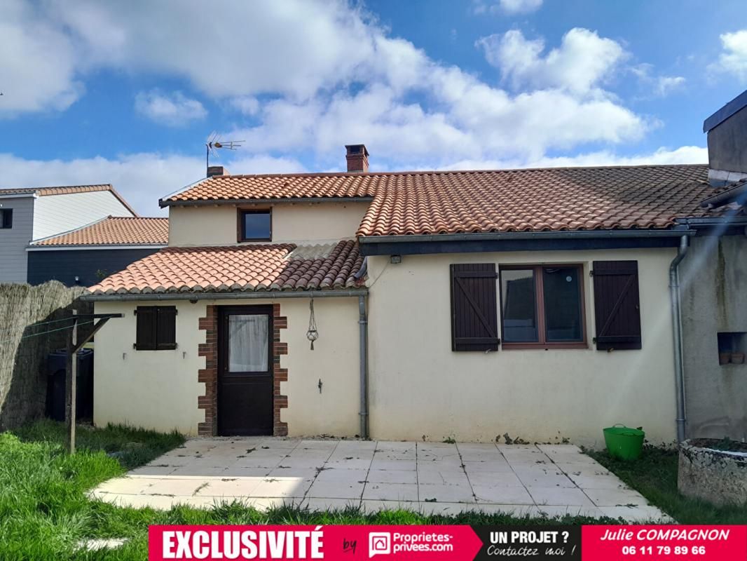 LA POMMERAYE Maison Saint Quentin En Mauges 100 m² - 3 chambres- jardin 2