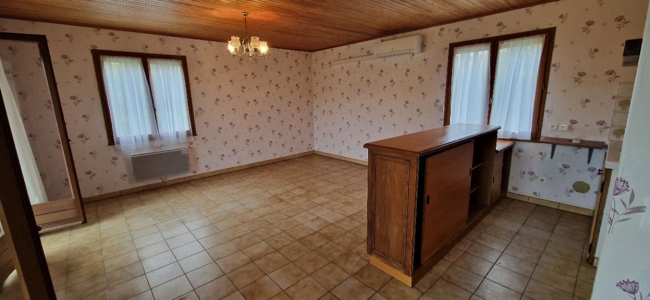 FONTES Villa avec un beau terrain 4