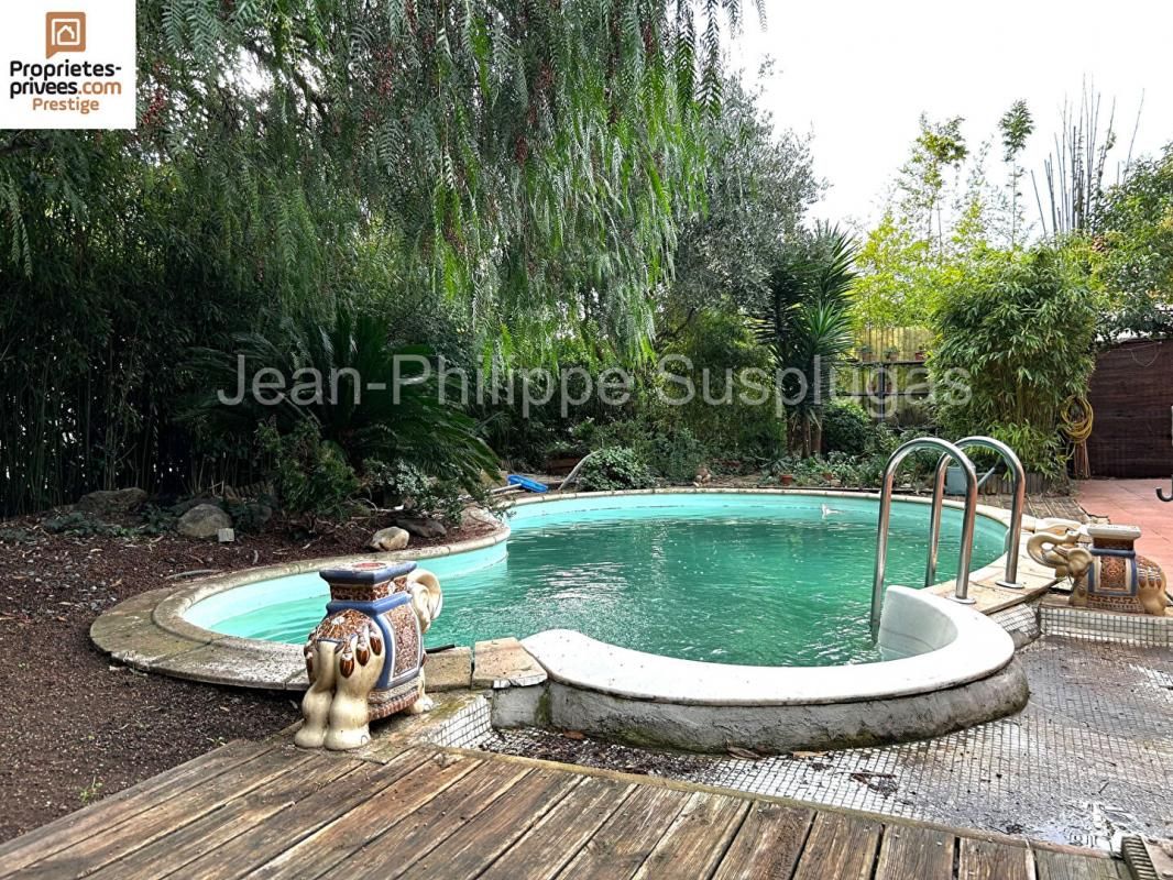 SANARY-SUR-MER Maison Sanary Sur Mer 5 pièce(s) 105 m2 2