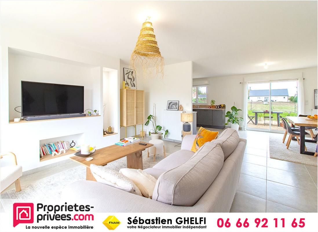 CONTRES à pieds des commerces avec 3 chambres et garage parcelle de 917m² 4