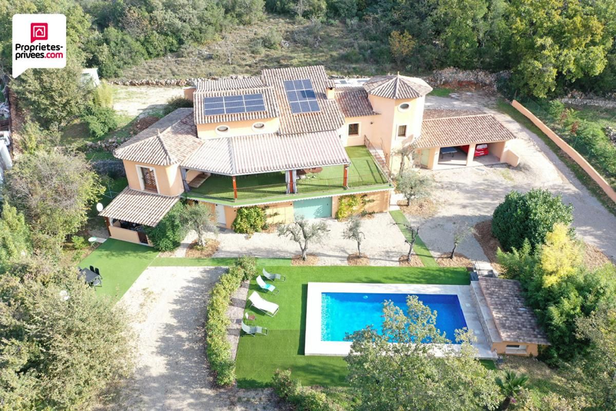 Demeure de prestige St-cezaire Sur Siagne 9 pièce(s) 240 m2