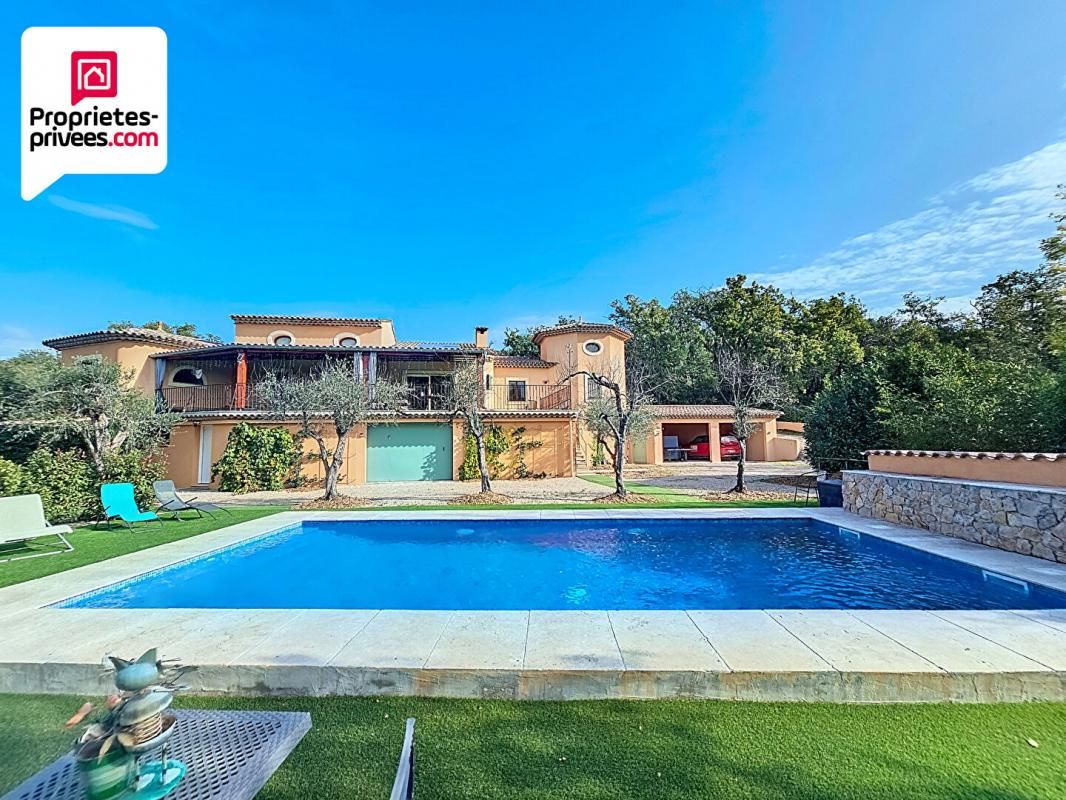 SAINT-CEZAIRE-SUR-SIAGNE Demeure de prestige St-cezaire Sur Siagne 9 pièce(s) 240 m2 2