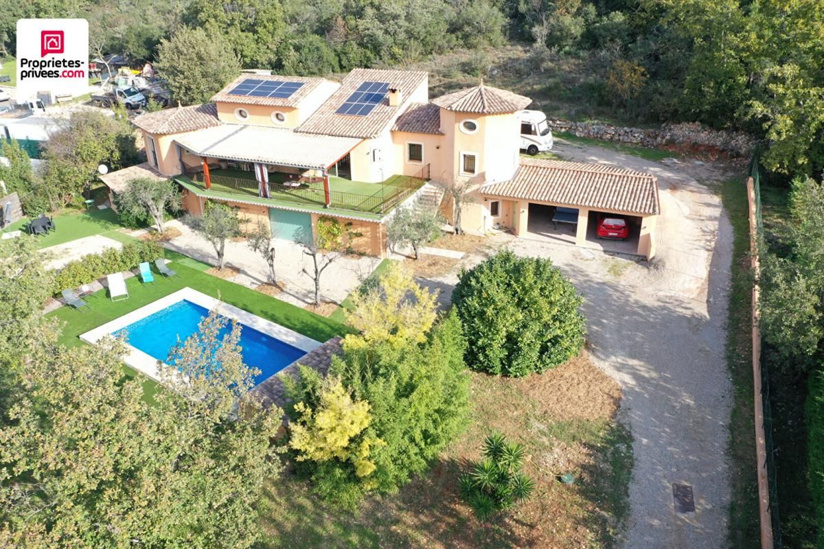 SAINT-CEZAIRE-SUR-SIAGNE Demeure de prestige St-cezaire Sur Siagne 9 pièce(s) 240 m2 3