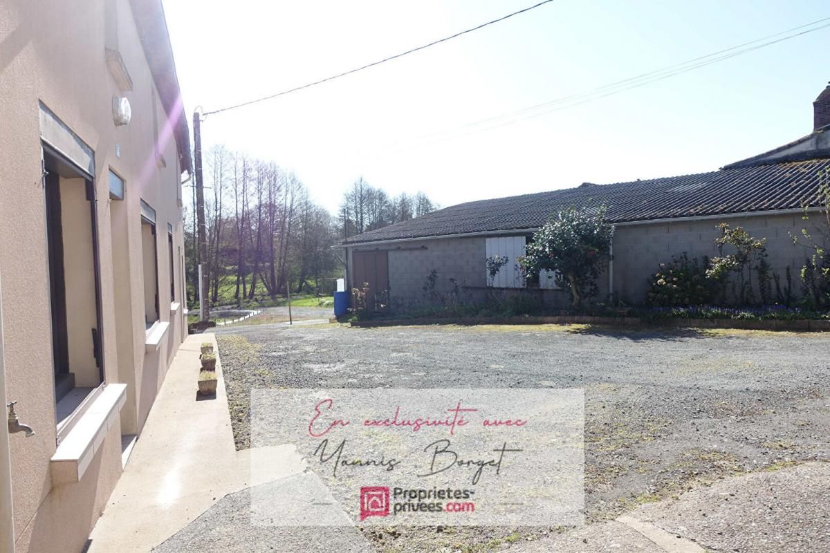 SAINT-FULGENT Maison de 91 m2 avec un grenier de 90  m²  et 160 m² de dépendances 3