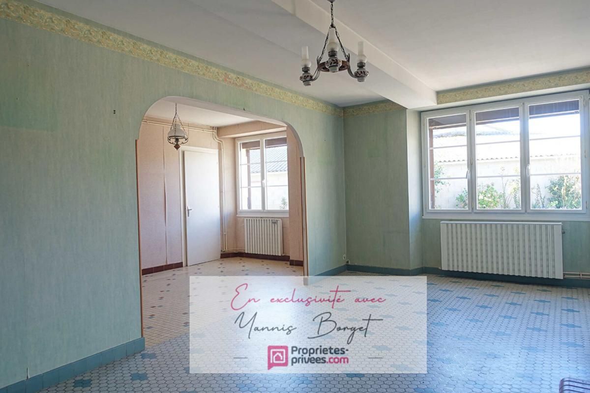 SAINT-FULGENT Maison de 91 m2 avec un grenier de 90  m²  et 160 m² de dépendances 4