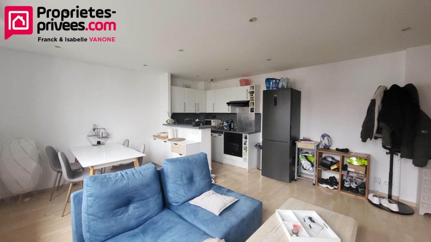 LILLE Appartement T4 - 62.64 m² - 1 place de parking - 1 box 2