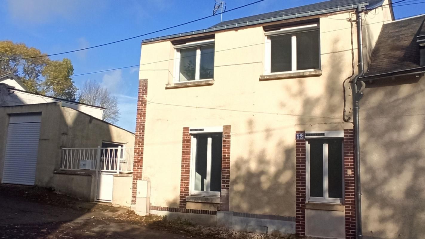BONNEVAL Maison Bonneval centre ville 82 m2 2