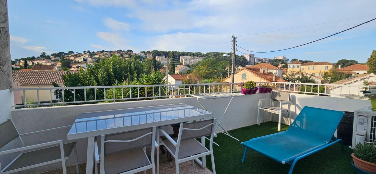 HAUT DE VILLA - TYPE T4- TOULON-OUEST- VALBERTRAND
