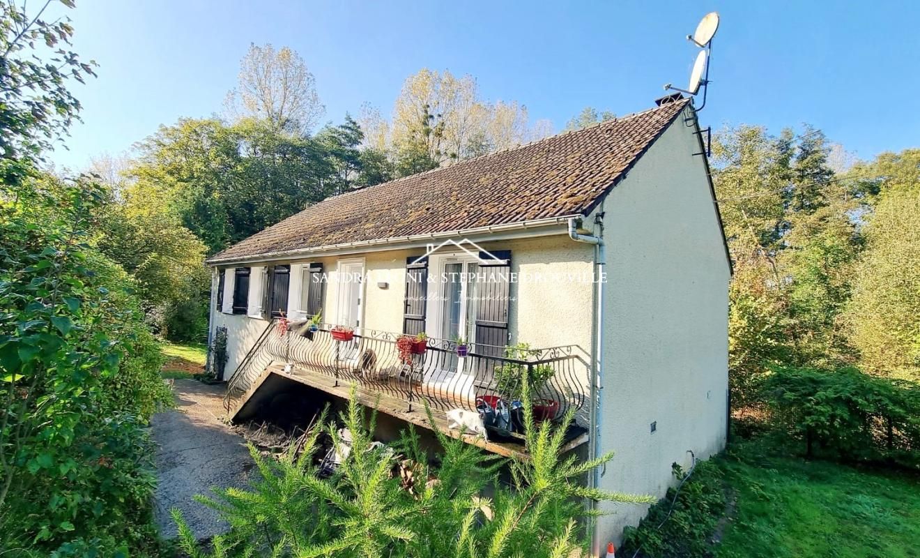 JOUY CHARMANTE MAISON A JOUY, 146 M² AVEC JARDIN ET FORET PRIVATIVE 2