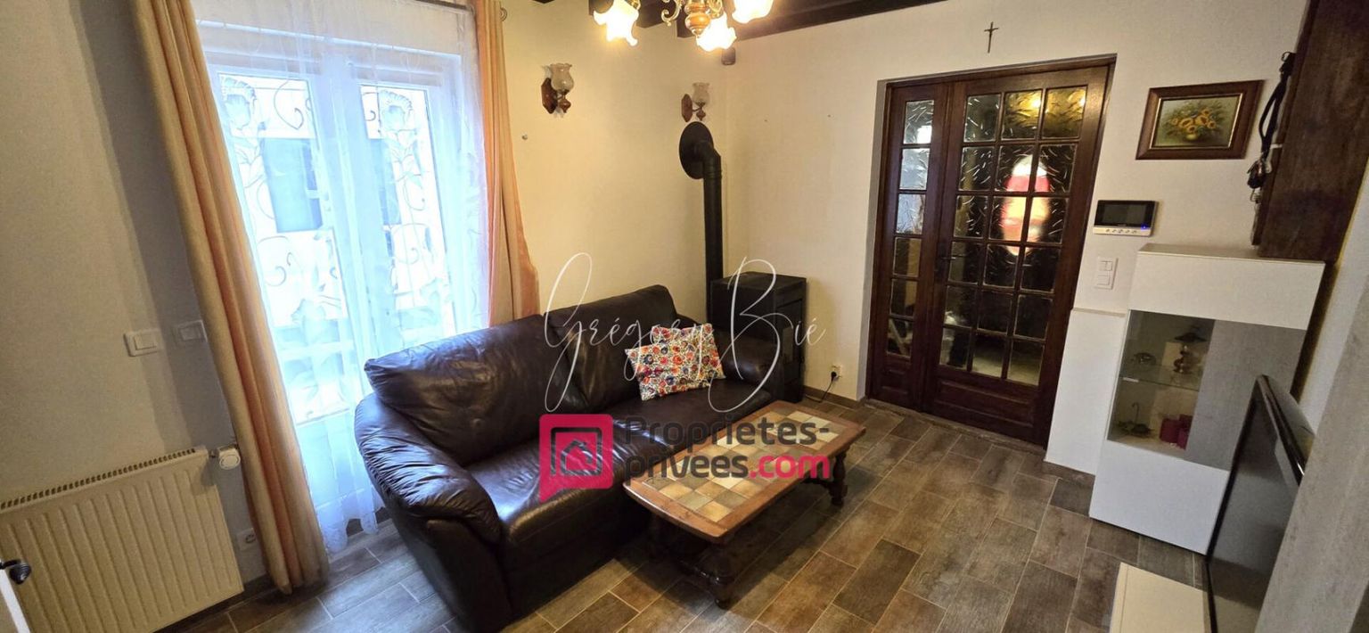 LA FERTE-SOUS-JOUARRE Maison 3 pièce(s) 150 m2 3
