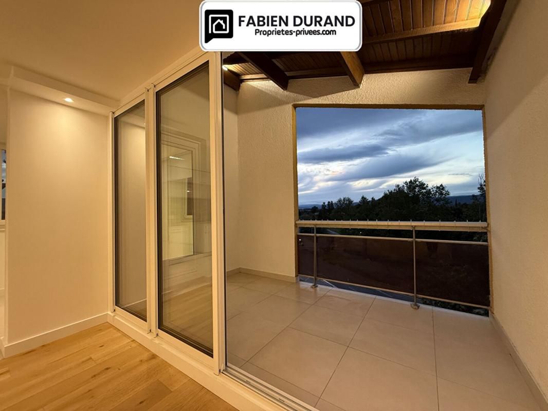 FREJUS Grand T2 54 m²  + 2 terrasses parking, cave - Bien d'exception clé en main à Fréjus 2